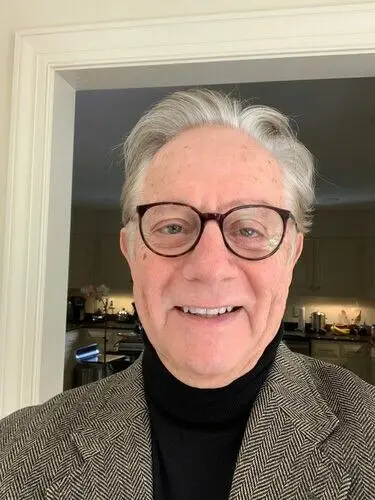 YoursexyDaddy420 Profile image 2